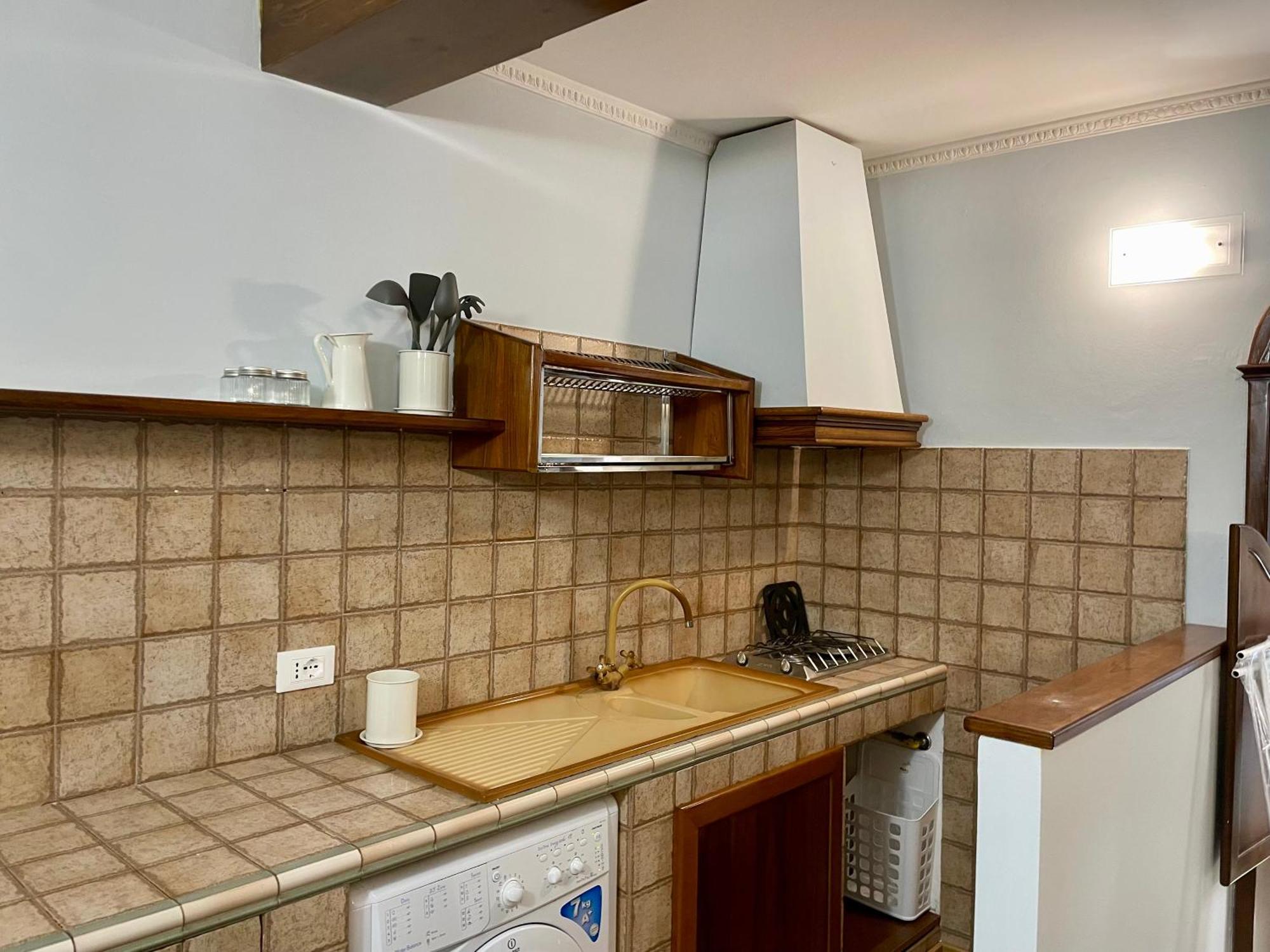 The First Colombo Brignole XX Settembre Apartment Genoa Bagian luar foto