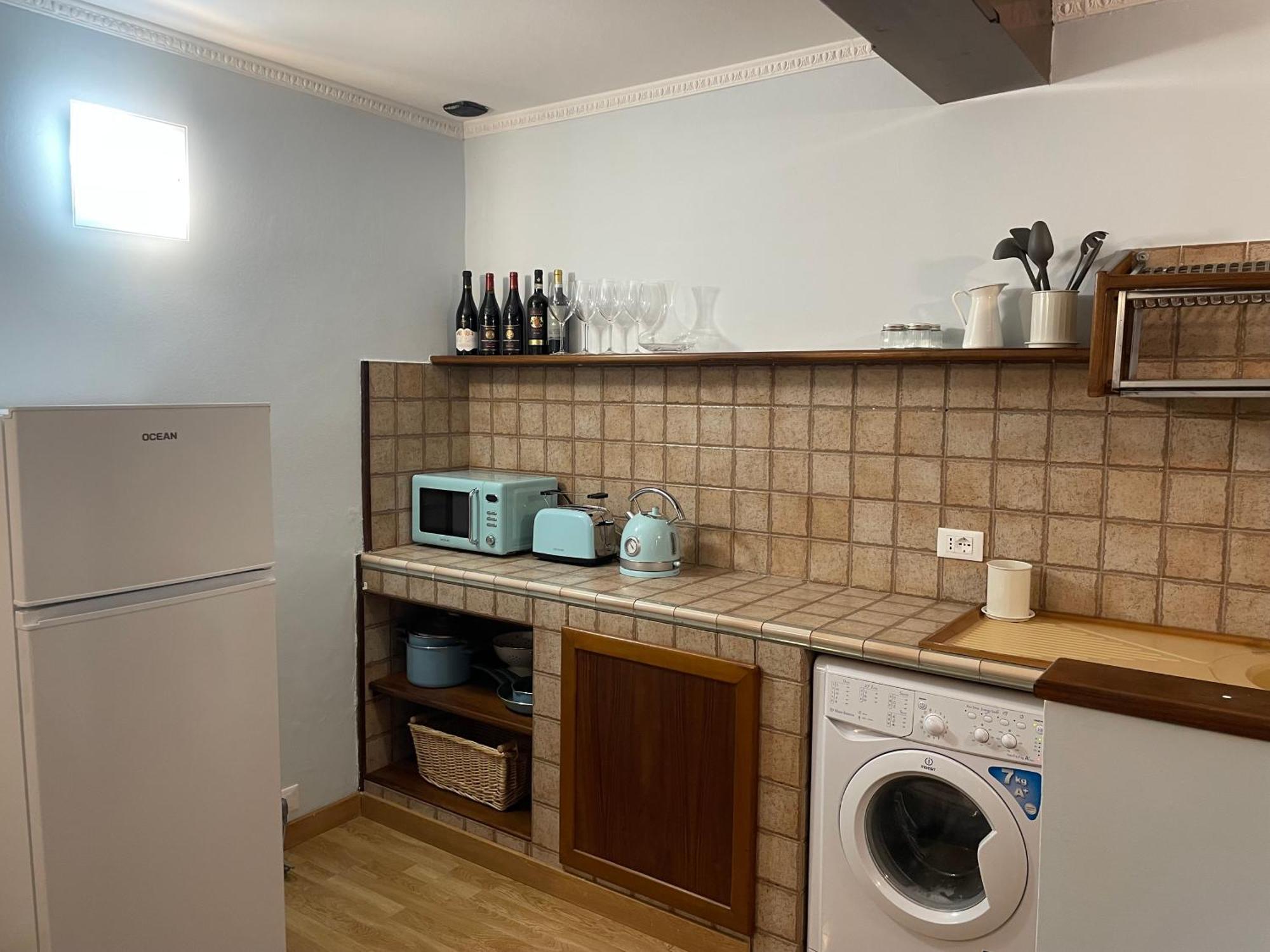 The First Colombo Brignole XX Settembre Apartment Genoa Bagian luar foto